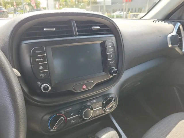 Used 2021 Black Kia S image 24