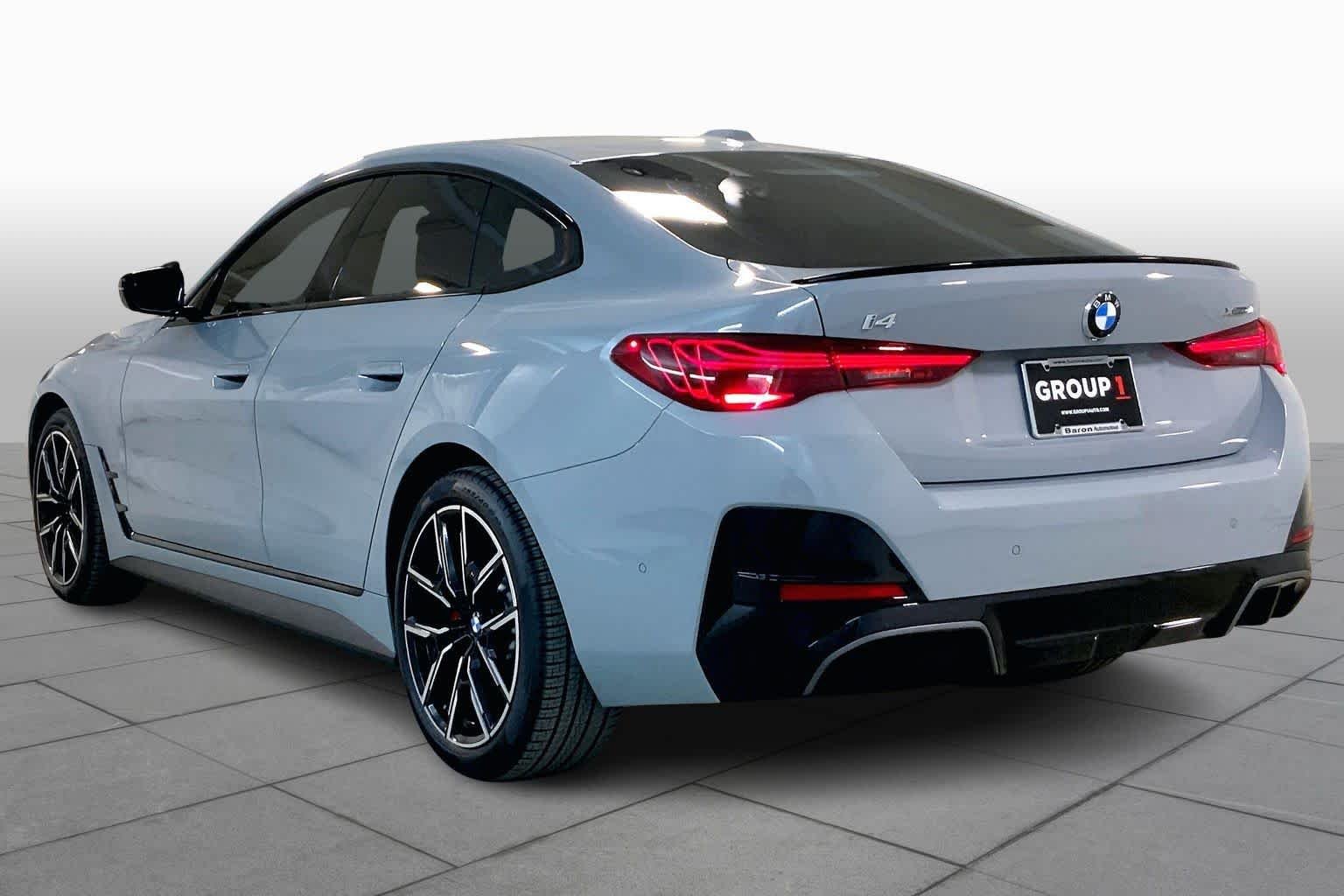 New 2026 Brooklyn Grey Metallic BMW xDrive40 image 12