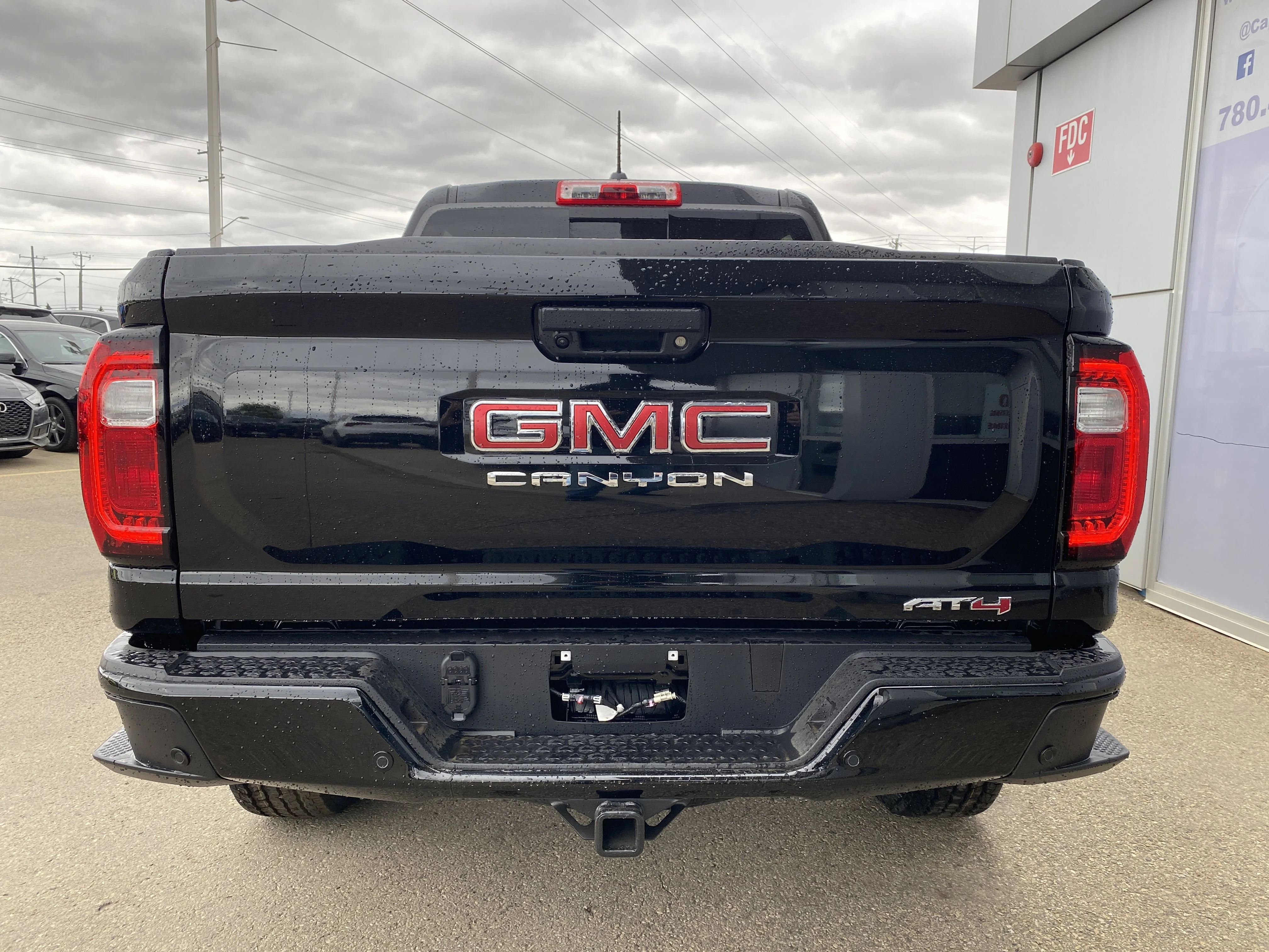 New 2026 ONYX BLACK GMC 4WD AT4 image 5