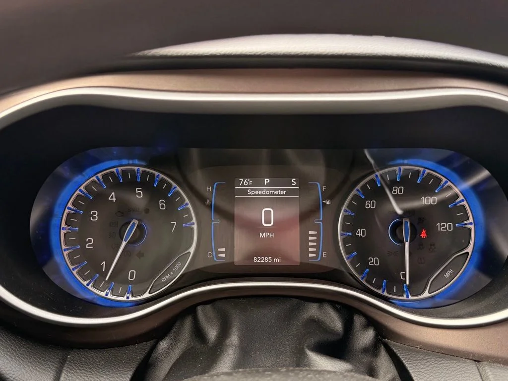 Used 2017 Molten Silver Chrysler Touring image 12