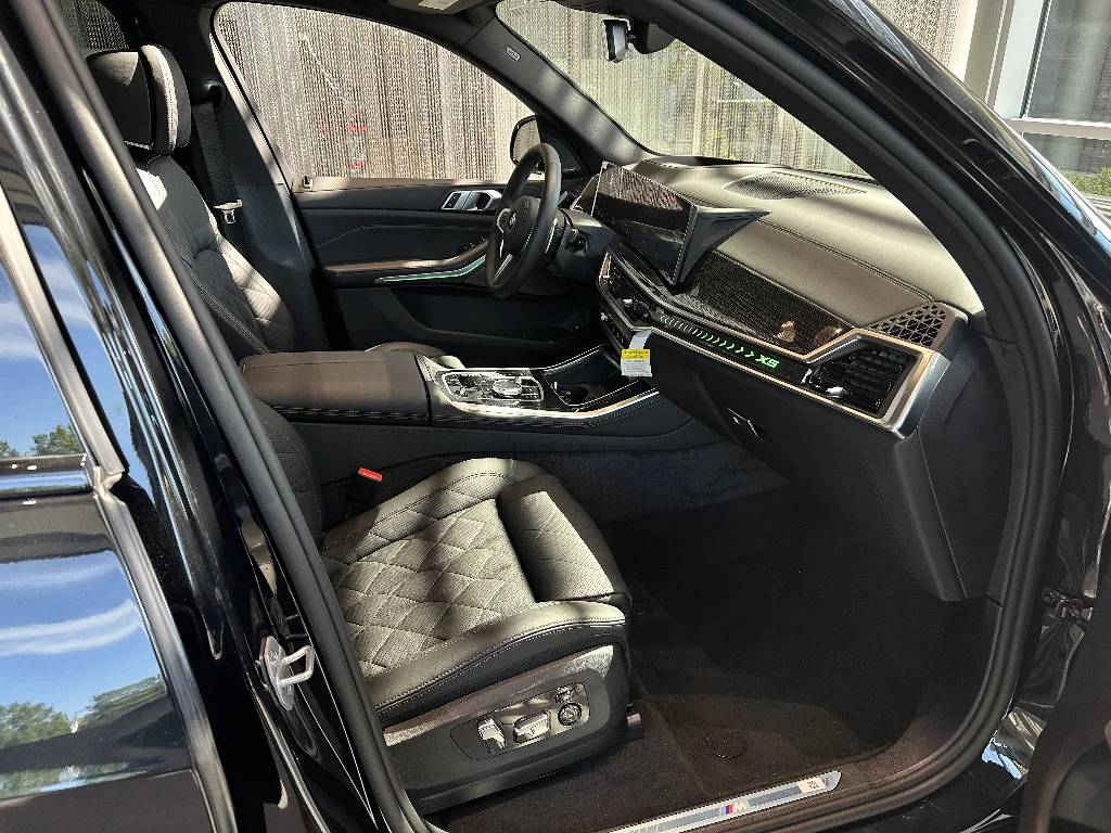 New 2026 Black Sapphire Metallic BMW xDrive50e image 14