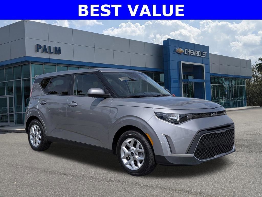 2023 Kia Soul 2.0L LX IVT's photo