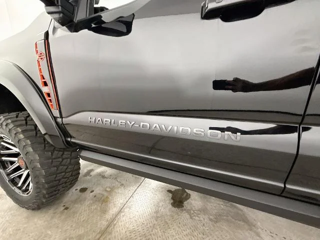 New 2026 Agate Black Metallic Ford F-250® Lariat® image 77