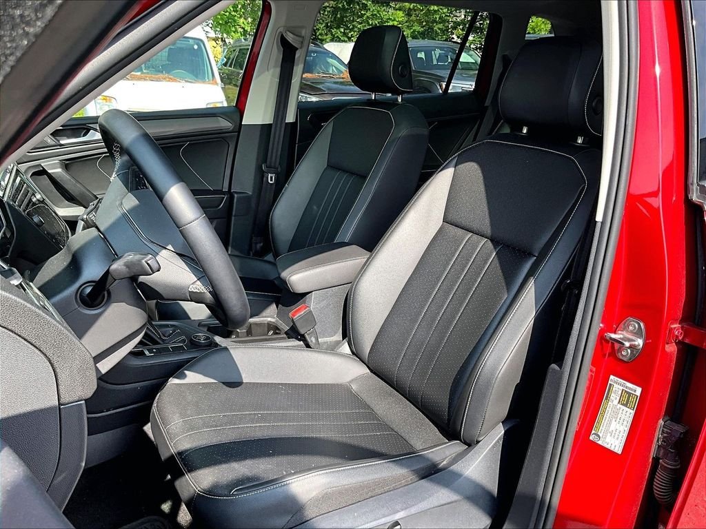 Used 2023 Red Metallic Volkswagen 2.0T SE image 10