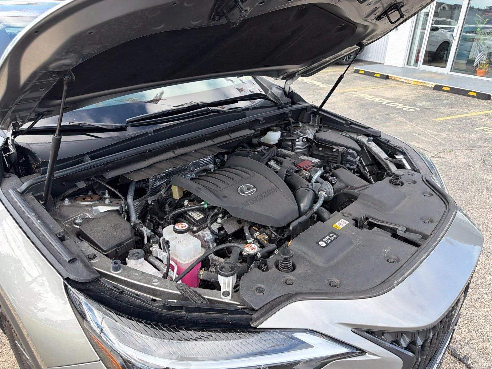 Used 2025 Silver Lexus 350 image 12