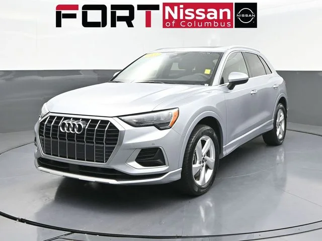 2022 Audi Q3 Premium