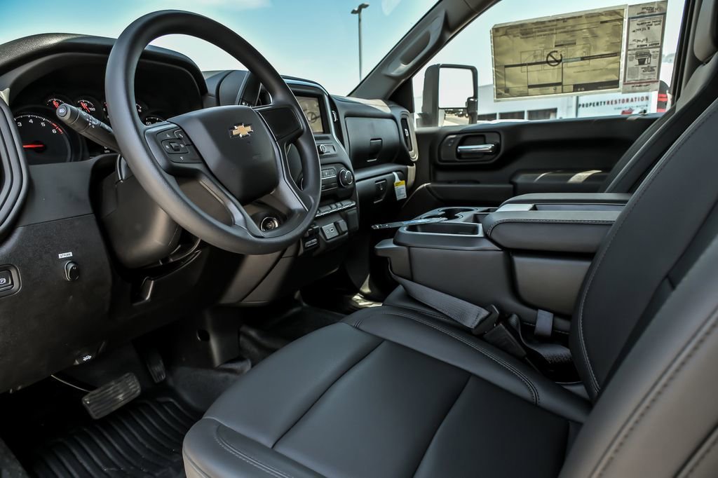 2025 Chevrolet Silverado 3500 HD Work Truck - Photo 8