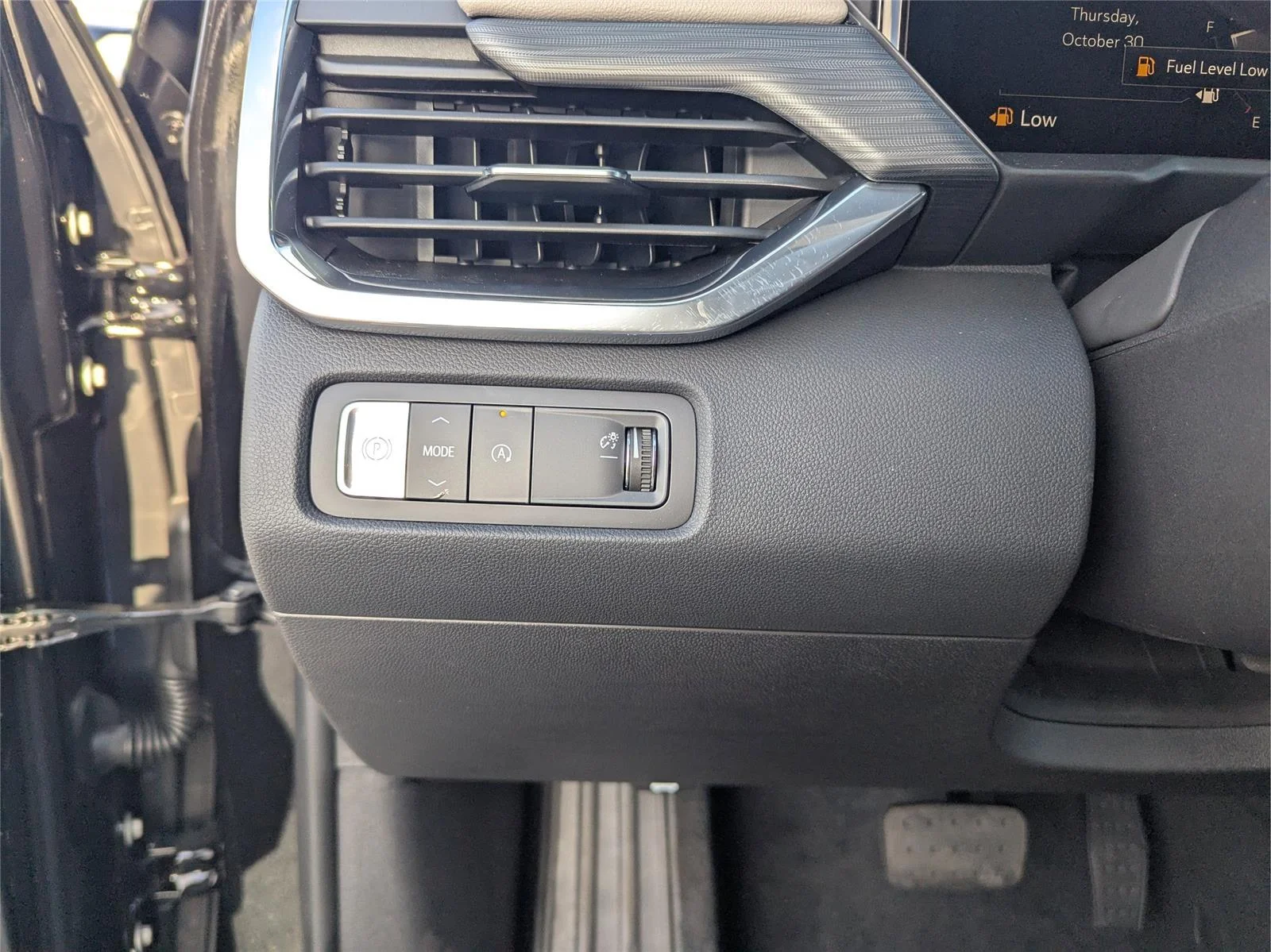 New 2026 Ebony Twilight Metallic GMC Elevation image 10