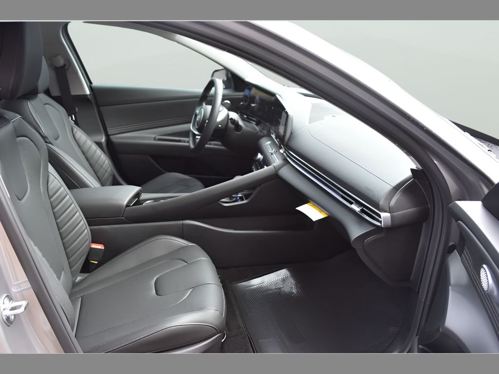 New 2026 Fluid Metal Hyundai Limited image 43