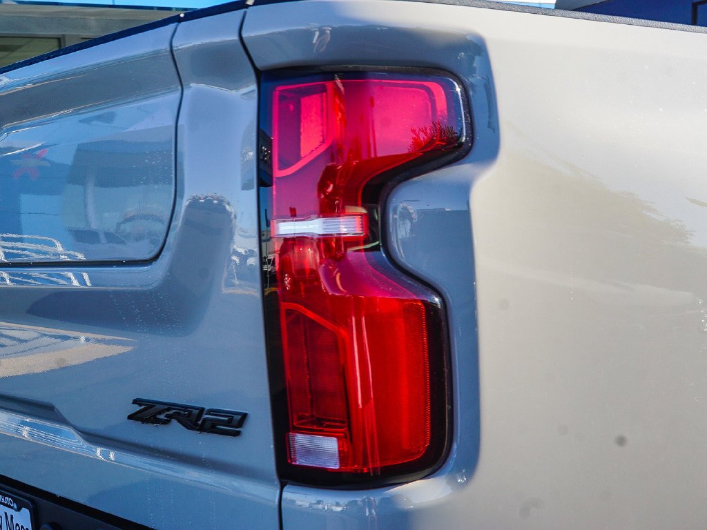 New 2026 White Sands Chevrolet ZR2 image 7