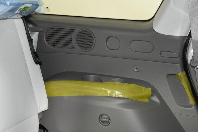 New 2026 White Hyundai SEL 7P image 22