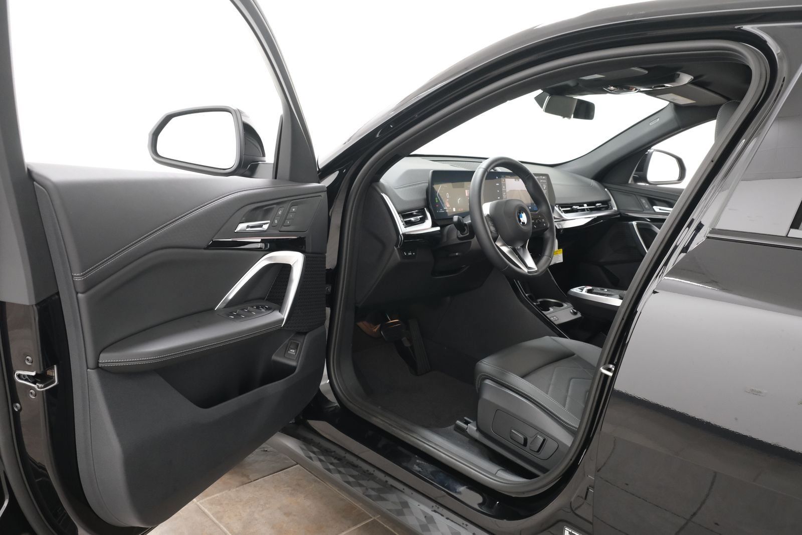New 2026 Jet Black BMW xDrive28i image 23