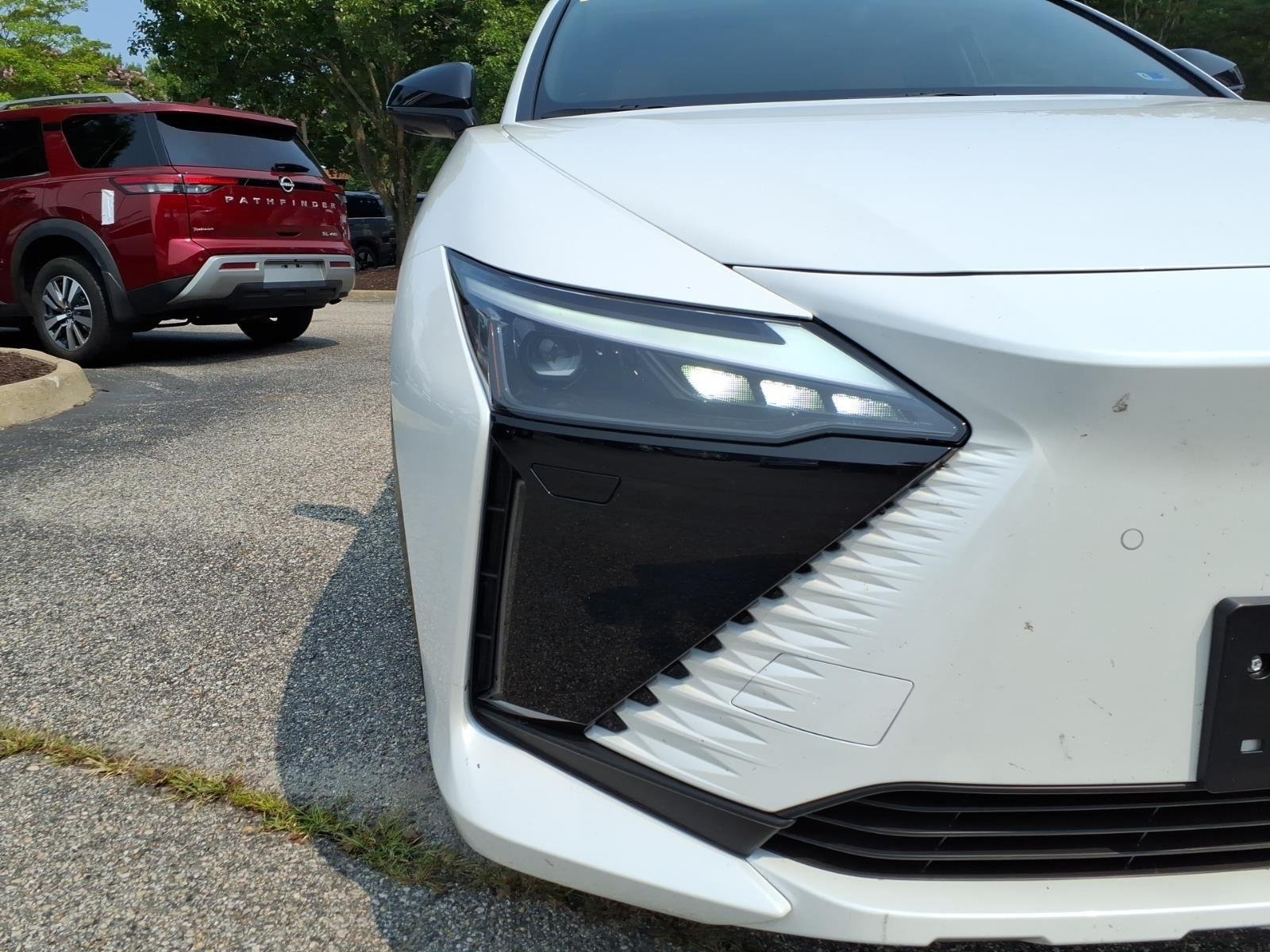 Used 2026 Oxygen White Lexus RZ 450e Premium image 3