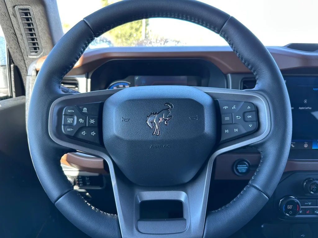 New 2024 Iconic Silver Metallic Ford Outer Banks® image 21