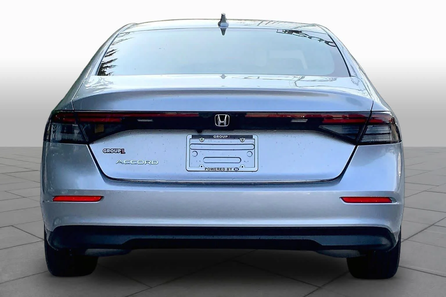 Certified Used 2024 Solar Silver Metallic Honda EX image 5