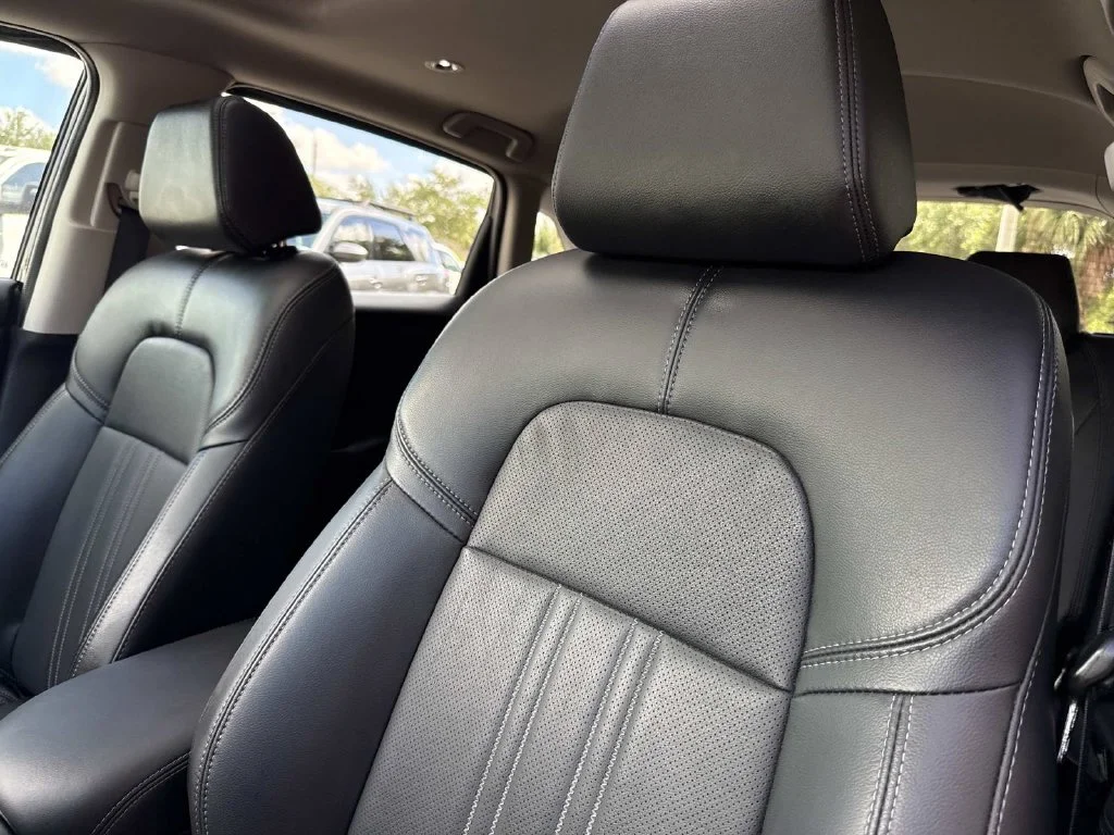 Used 2025  Honda EX-L image 24