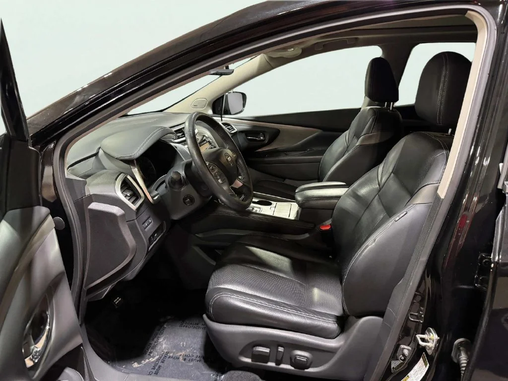 Used 2016 Magnetic Black Metallic Nissan Platinum image 24