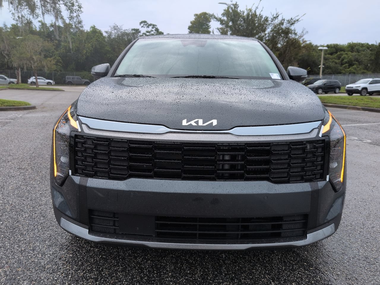 New 2027 Gravity Gray Kia S image 10