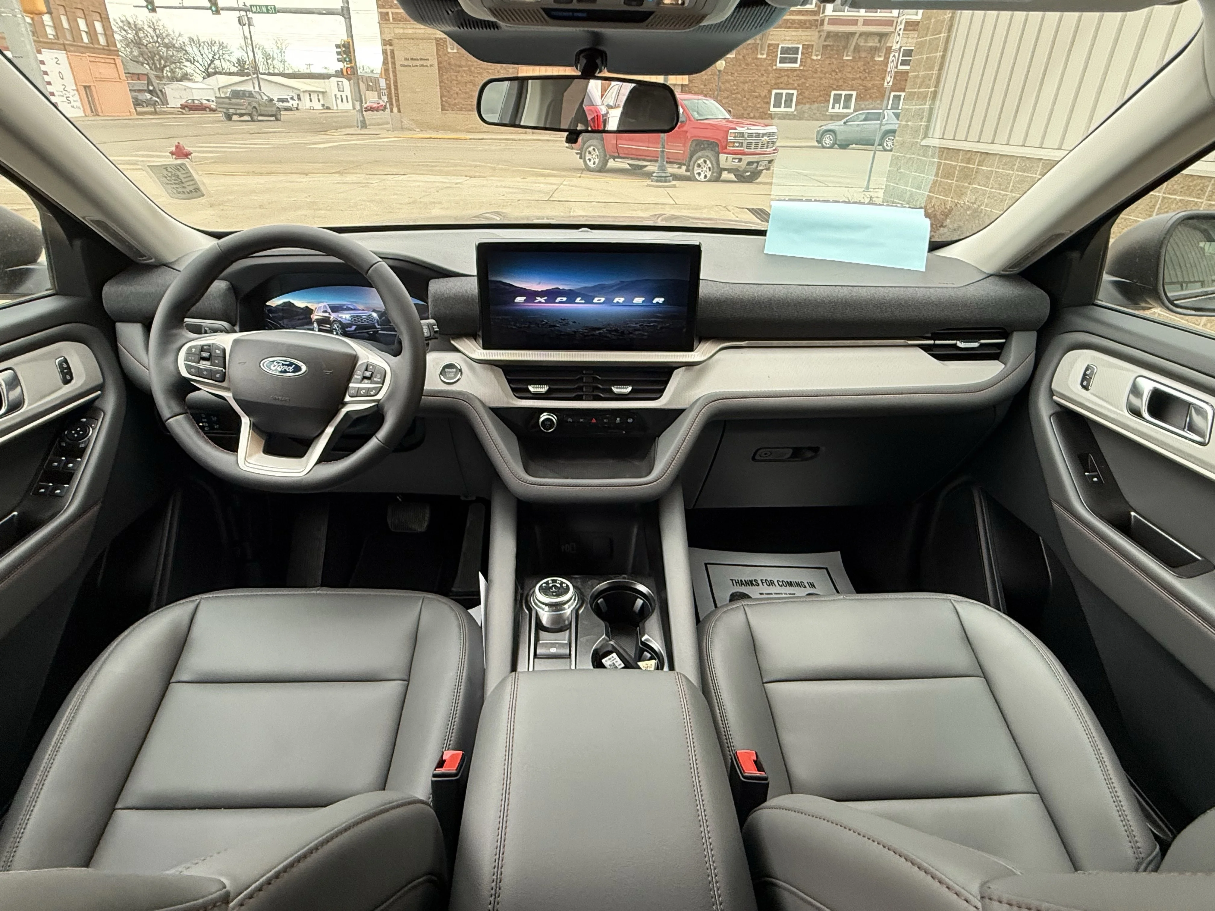 2026 Ford Explorer Active - Photo 9