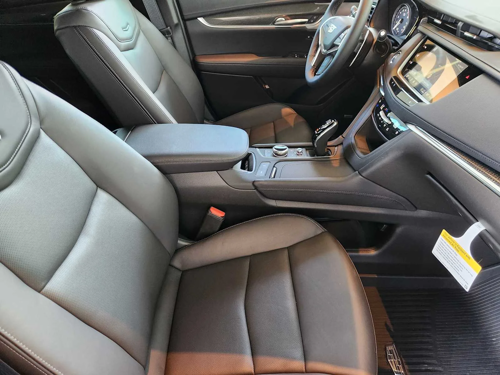 2026 Cadillac XT5 Sport - Photo 9
