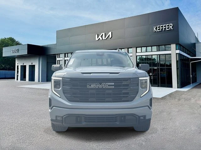 Used 2024 Gray GMC Elevation image 3