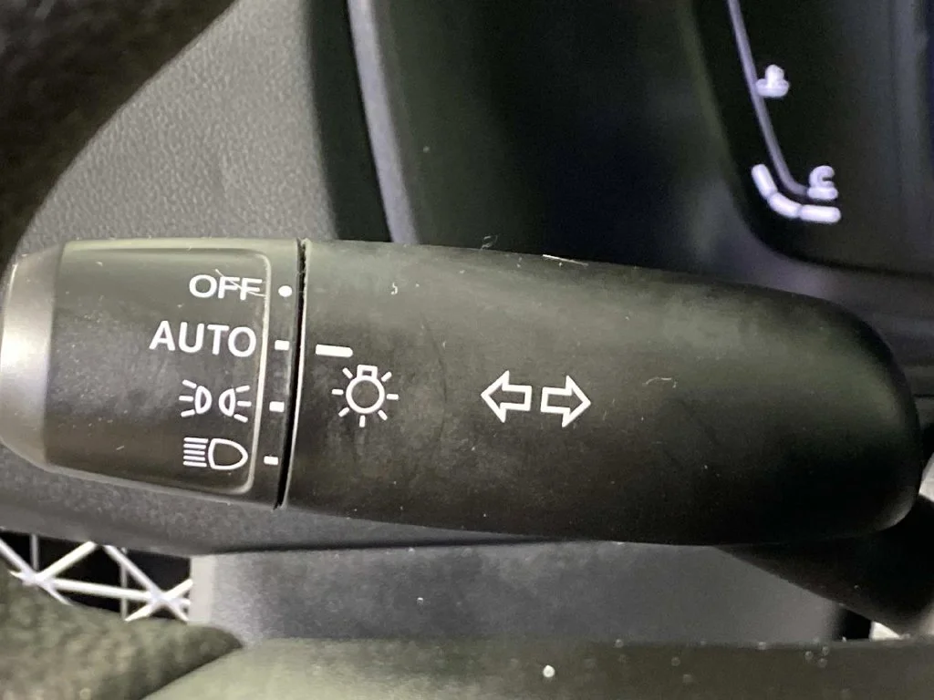 Used 2024 Solar Silver Metallic Honda EX image 17