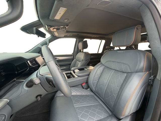 Used 2023 Black Jeep Series III image 10