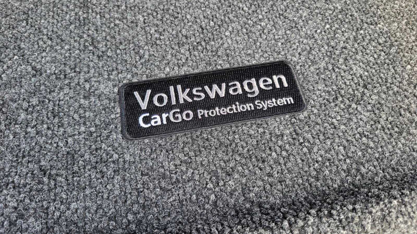 New 2026 Deep Black Pearl Volkswagen 2.0T SE w/Technology image 49