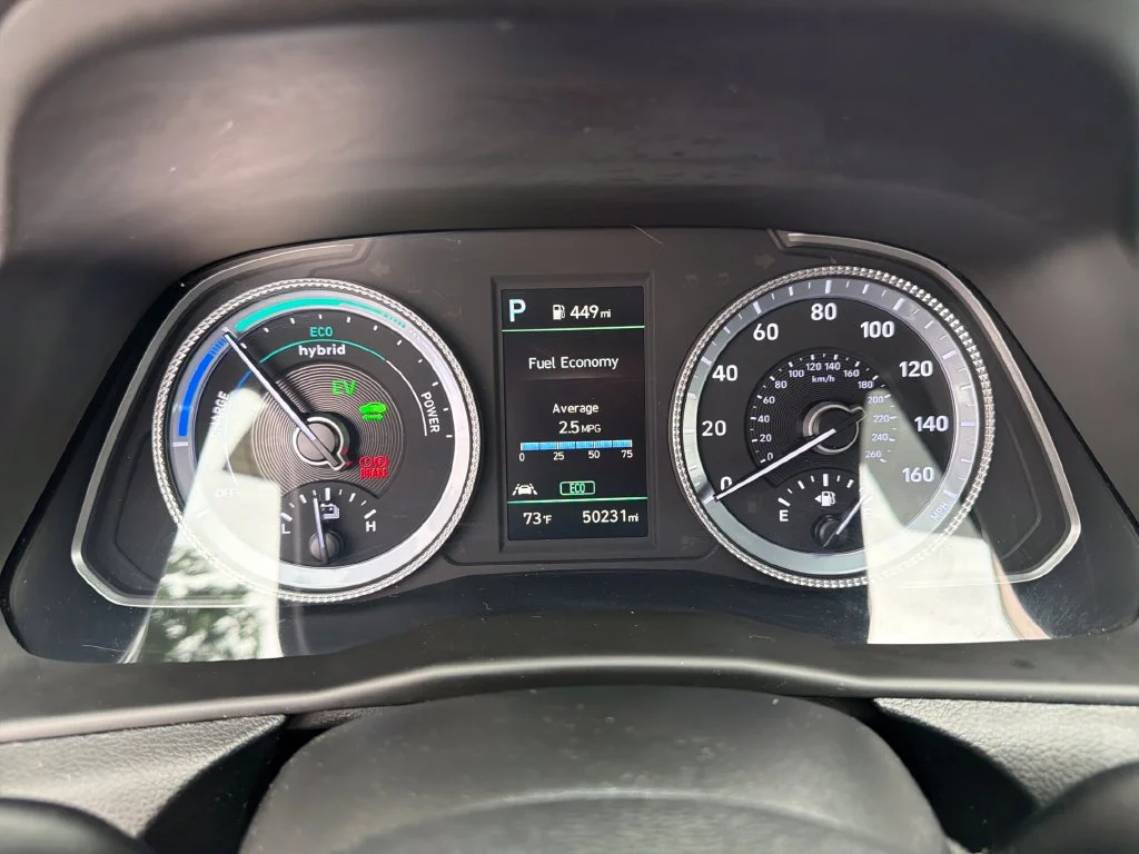 Used 2023 Silver Hyundai SEL image 31