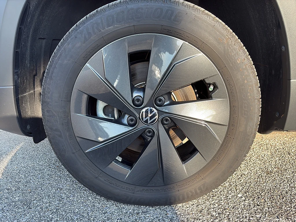 Certified Used 2025 Platinum Gray Metallic Volkswagen S FWD image 9