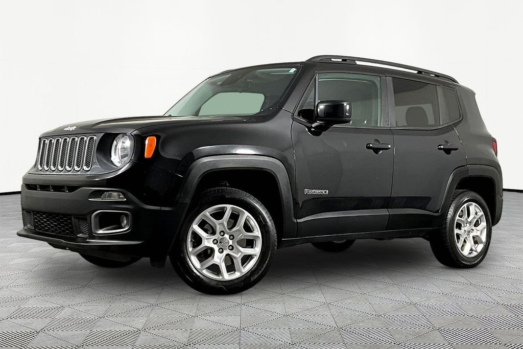 2017 Jeep Renegade Latitude 4x4's photo