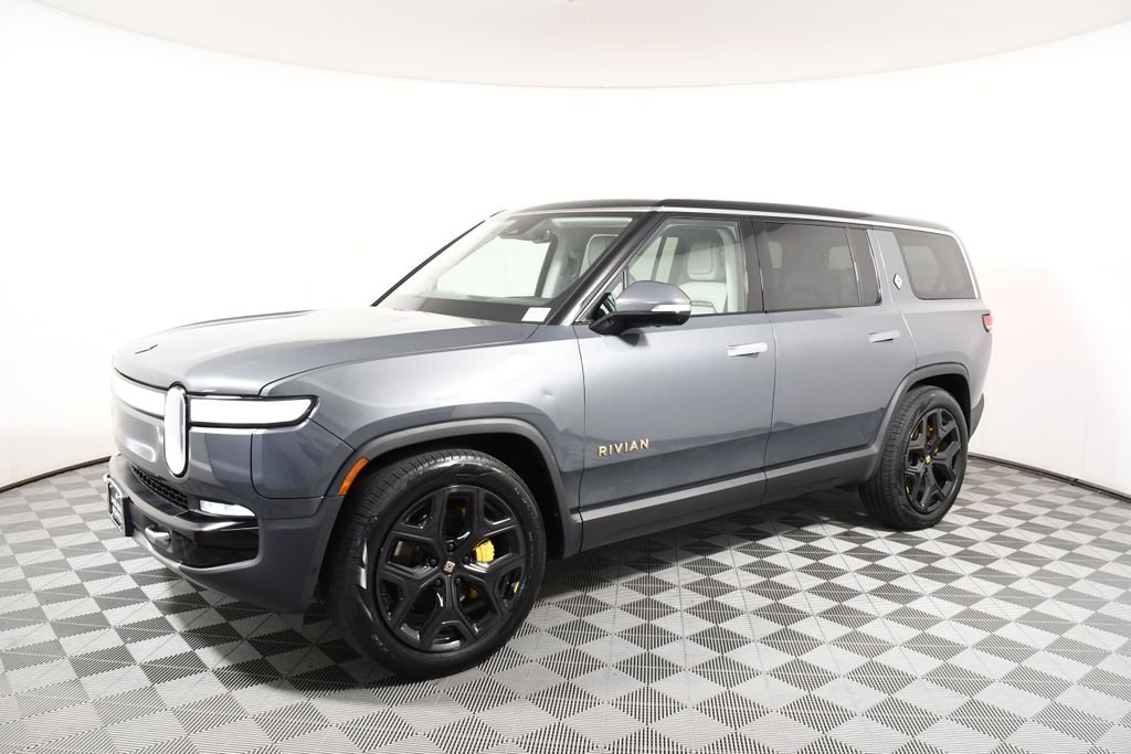 Used 2024 Rivian R1S Adventure with VIN 7PDSGABA9RN043938 for sale in Richfield, Minnesota