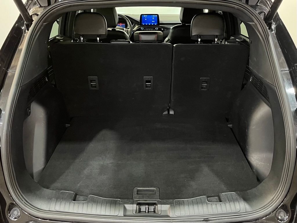 Used 2024 Black Metallic Ford ST-Line image 13