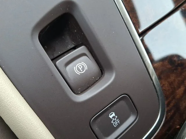 Used 2015 Deep Garnet Metallic Buick Base image 23