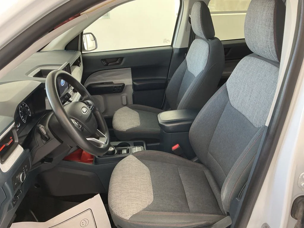 Used 2022 Oxford White Ford XLT image 9