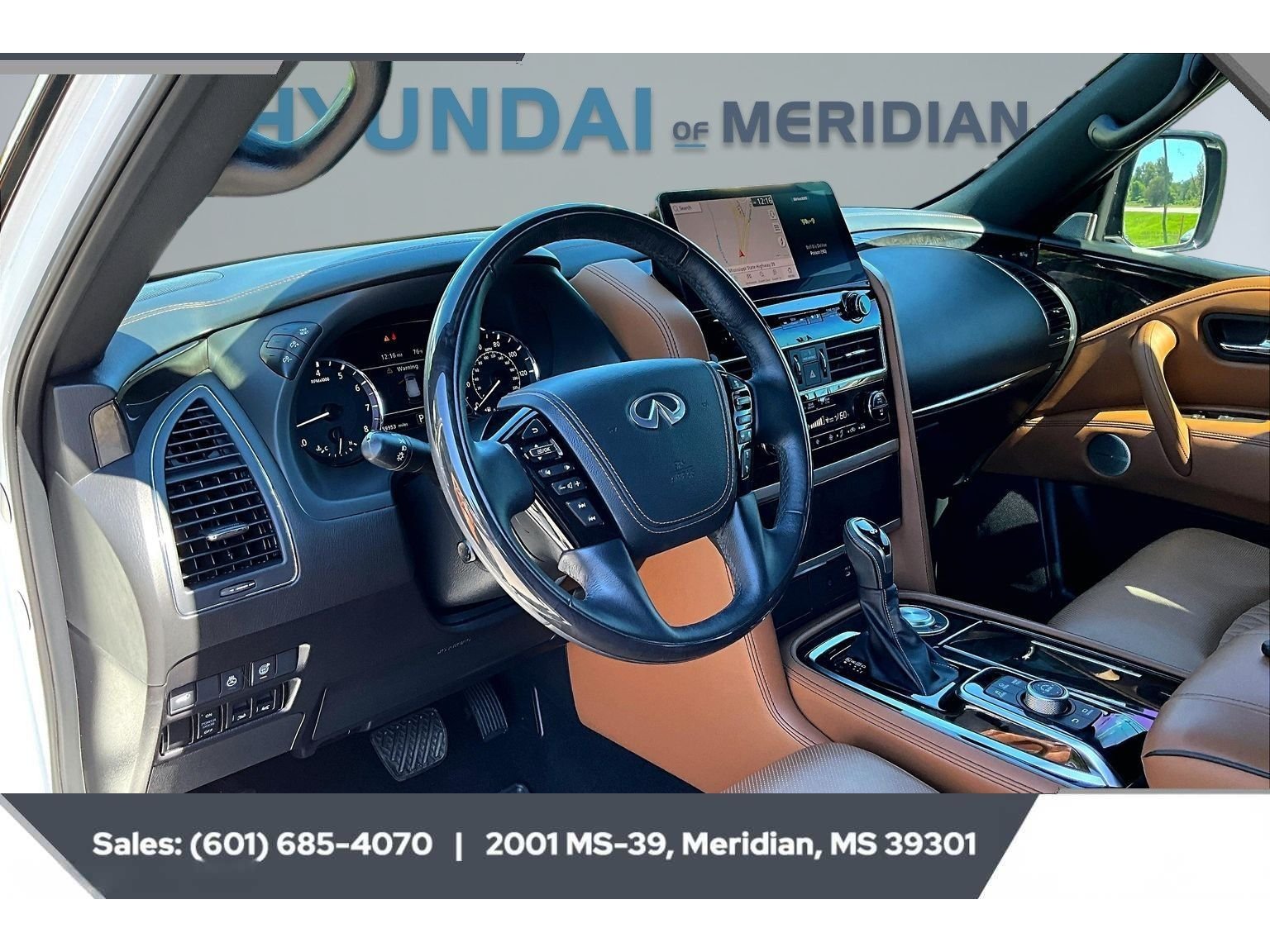 2024 INFINITI QX80 Sensory - Photo 12