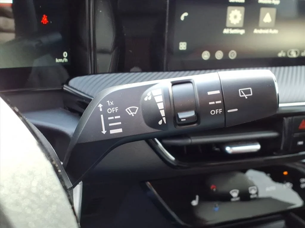 2026 Nissan KICKS SR AWD - Photo 25