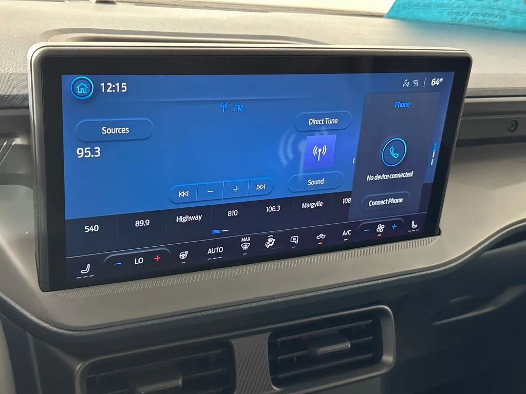 2025 Ford Maverick XLT - Photo 11