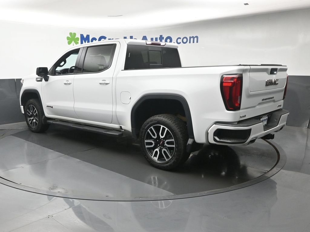 Used 2021 White GMC AT4 image 23