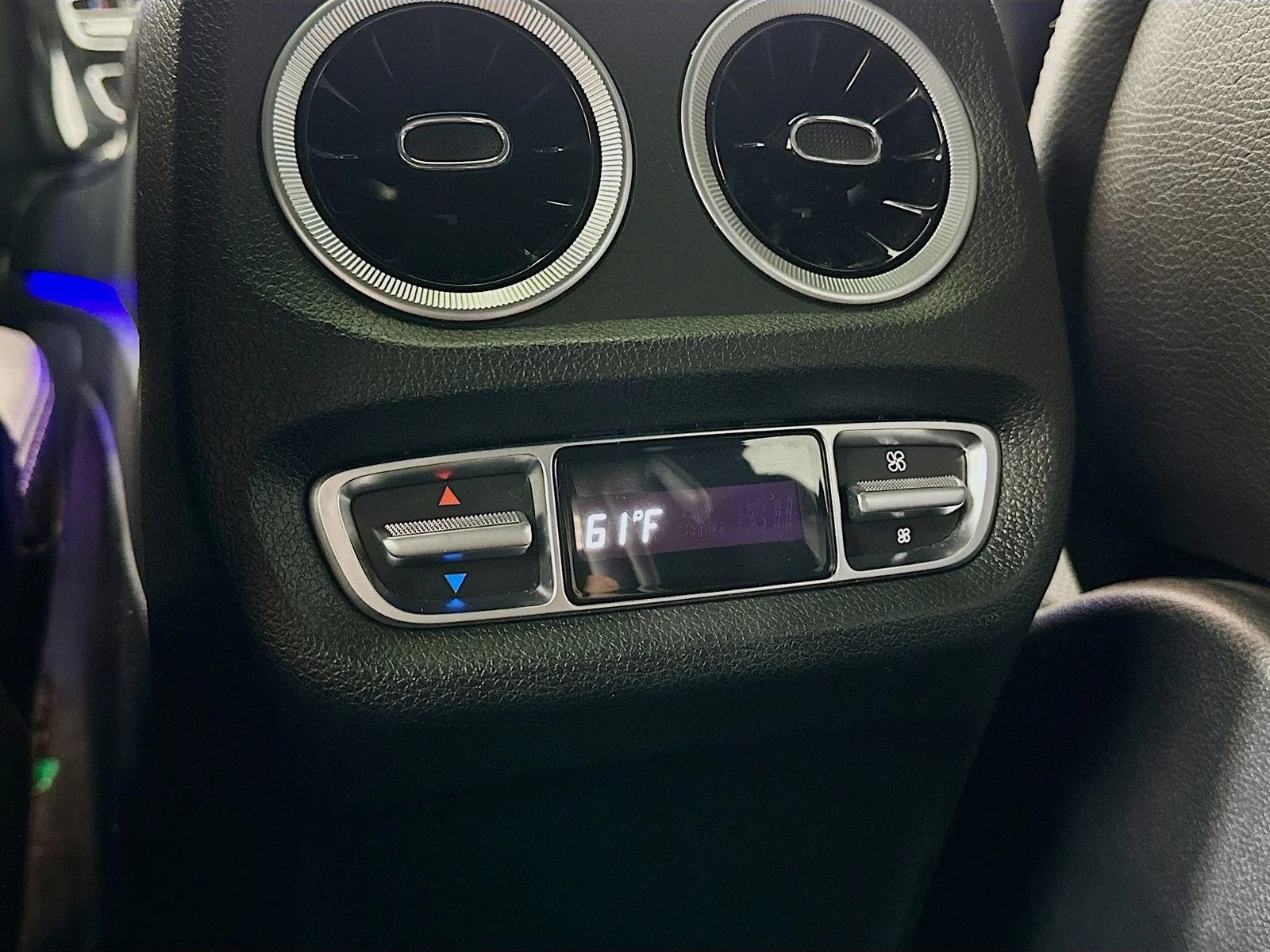 Used 2019 White Mercedes-Benz  image 36