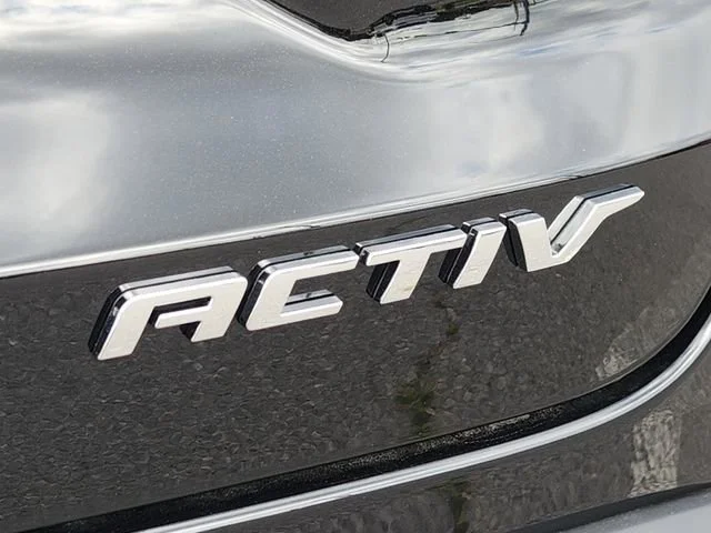 New 2026 Mosaic Black Metallic Chevrolet ACTIV image 12