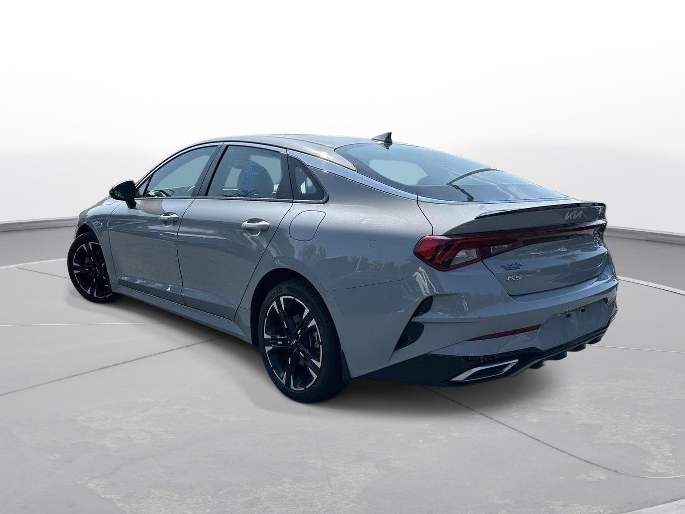 Used 2022 Wolf Gray Kia GT-Line image 8