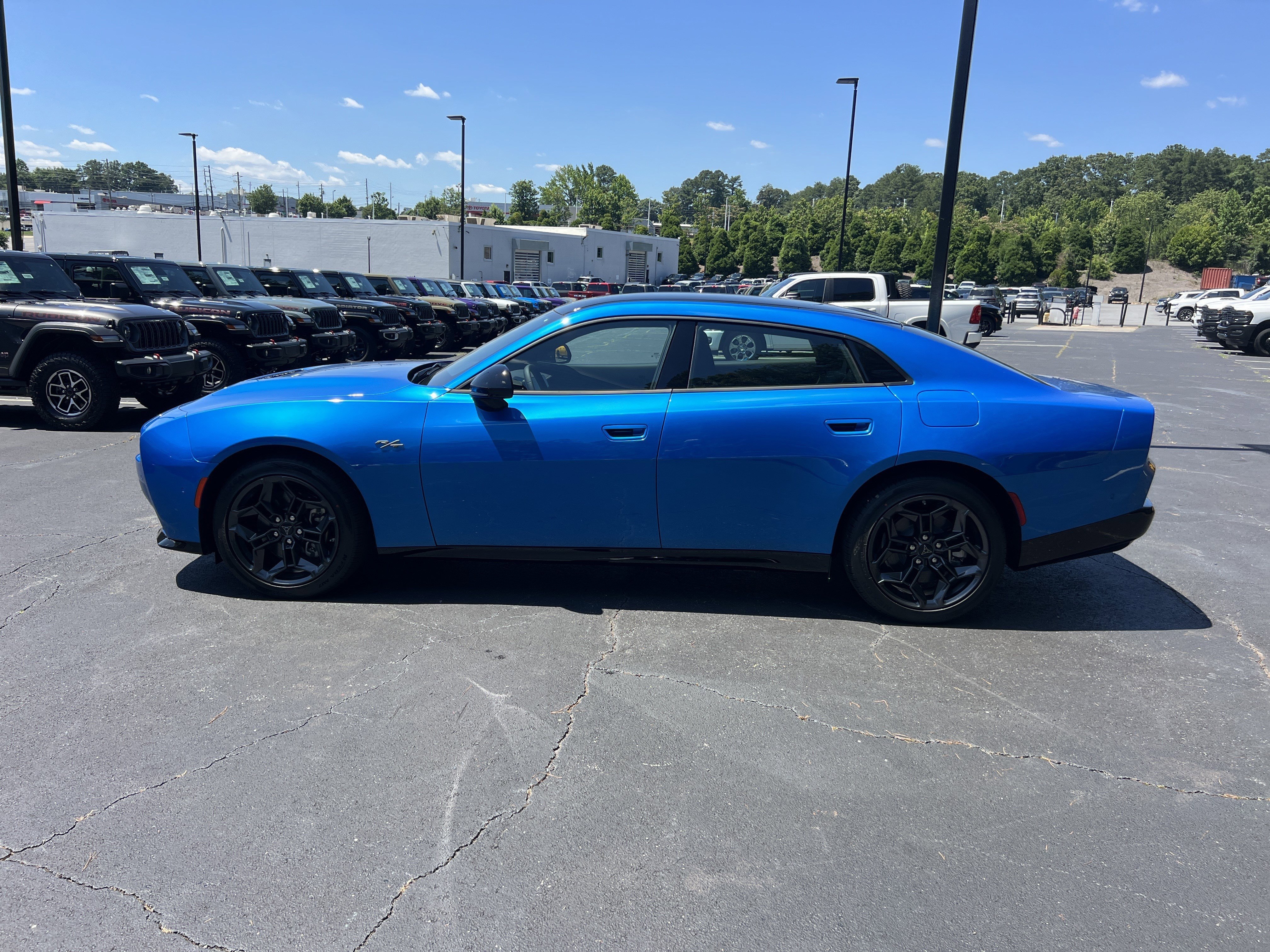 New 2026 Bludicrous Exterior Paint Dodge R/T image 4