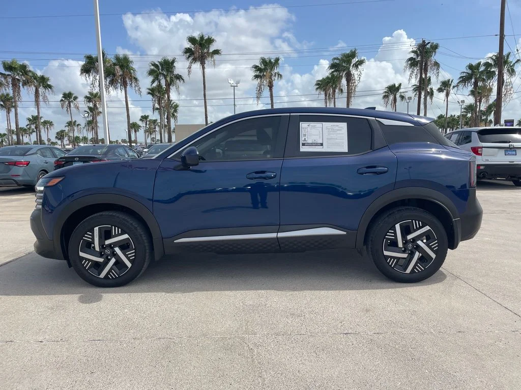 Used 2025 Blue Nissan SV image 2