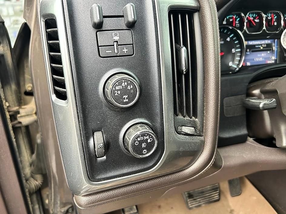 Used 2014 Brown Chevrolet LTZ image 20