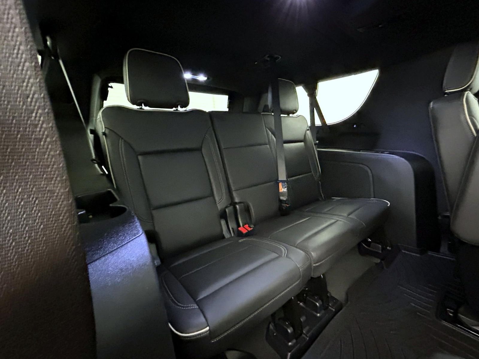Used 2025 Gray Chevrolet Premier image 19