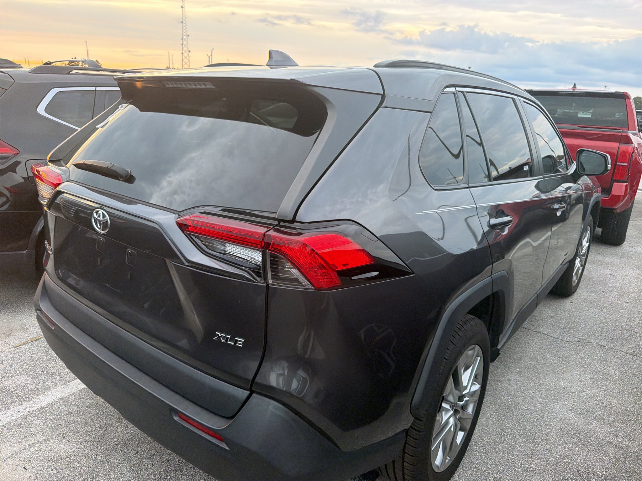 Used 2023 Magnetic Gray Metallic Toyota XLE Premium image 2