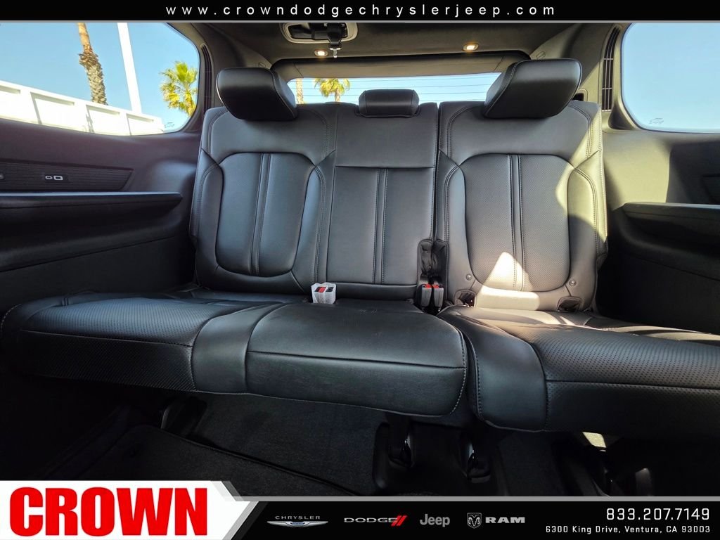 New 2026 High Gloss Black Exterior Paint Jeep Limited Altitude image 12