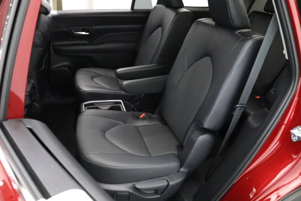 Certified Used 2026 Red Toyota XLE image 7