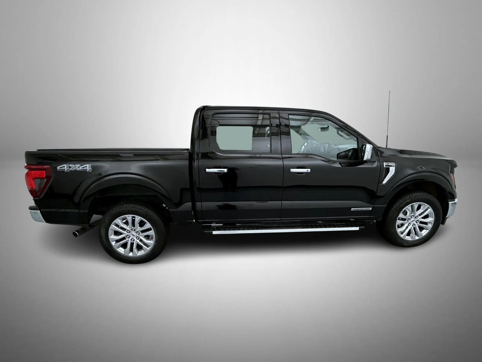 Used 2024 Black Ford XLT image 4